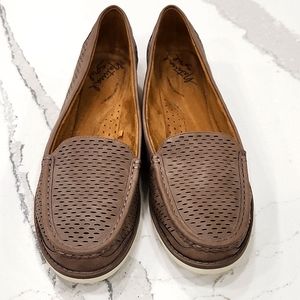 Natural Soul Leather Loafers Women 11 Brown Comfort Flats Cushioned
